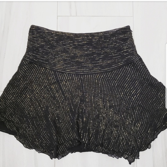 Express Dresses & Skirts - 🍉 Express Silk Black and Metallic Gold Skirt 12